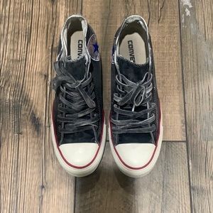 CONVERSE WEDGE SNEAKERS
